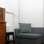 Large 3-Room Apartment In A Historic House