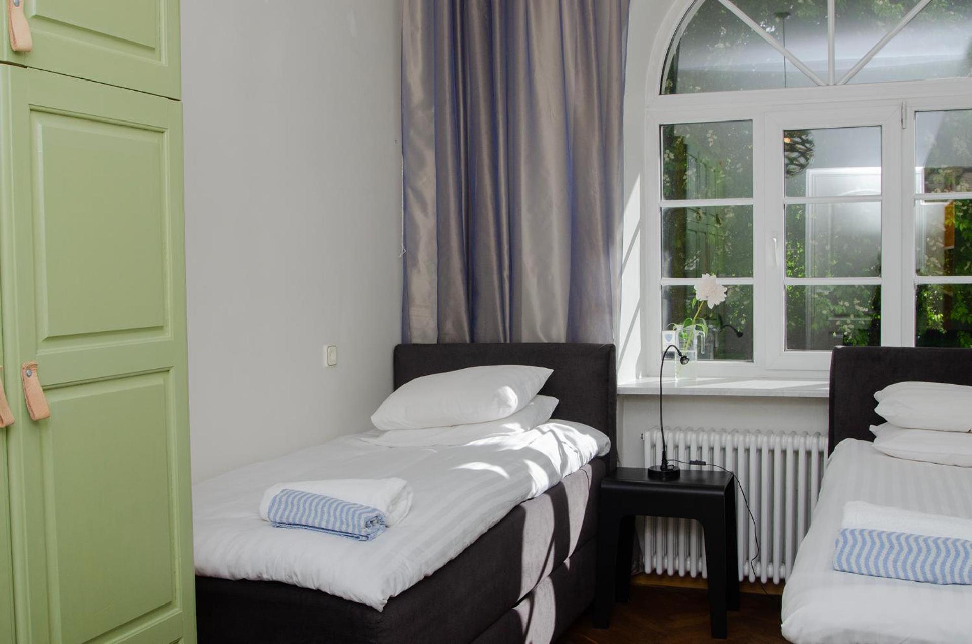 Large 3-room In A Historic House *