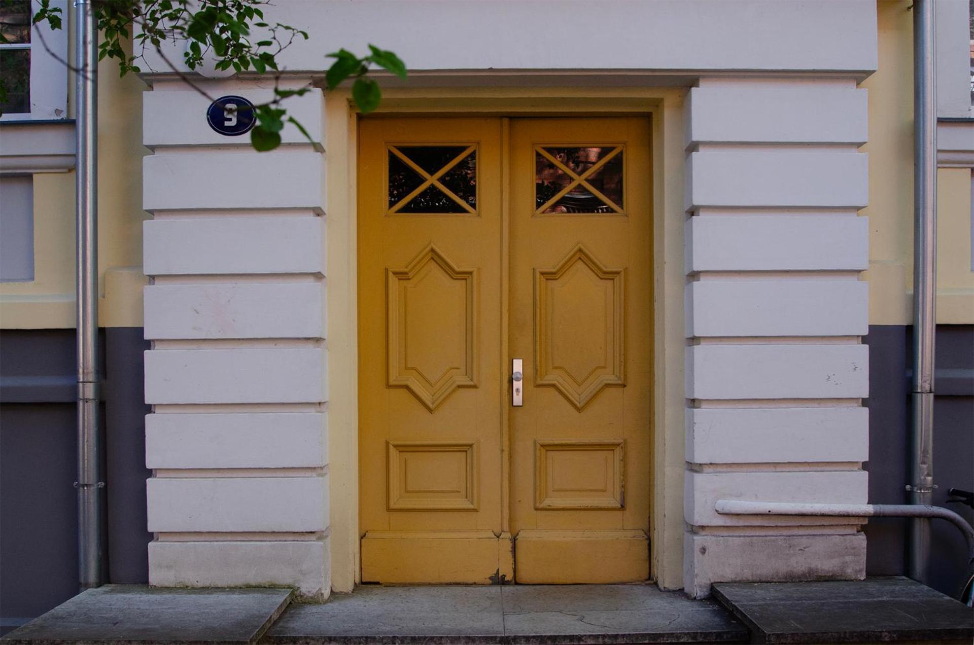 Huoneisto Large 3-room In A Historic House *