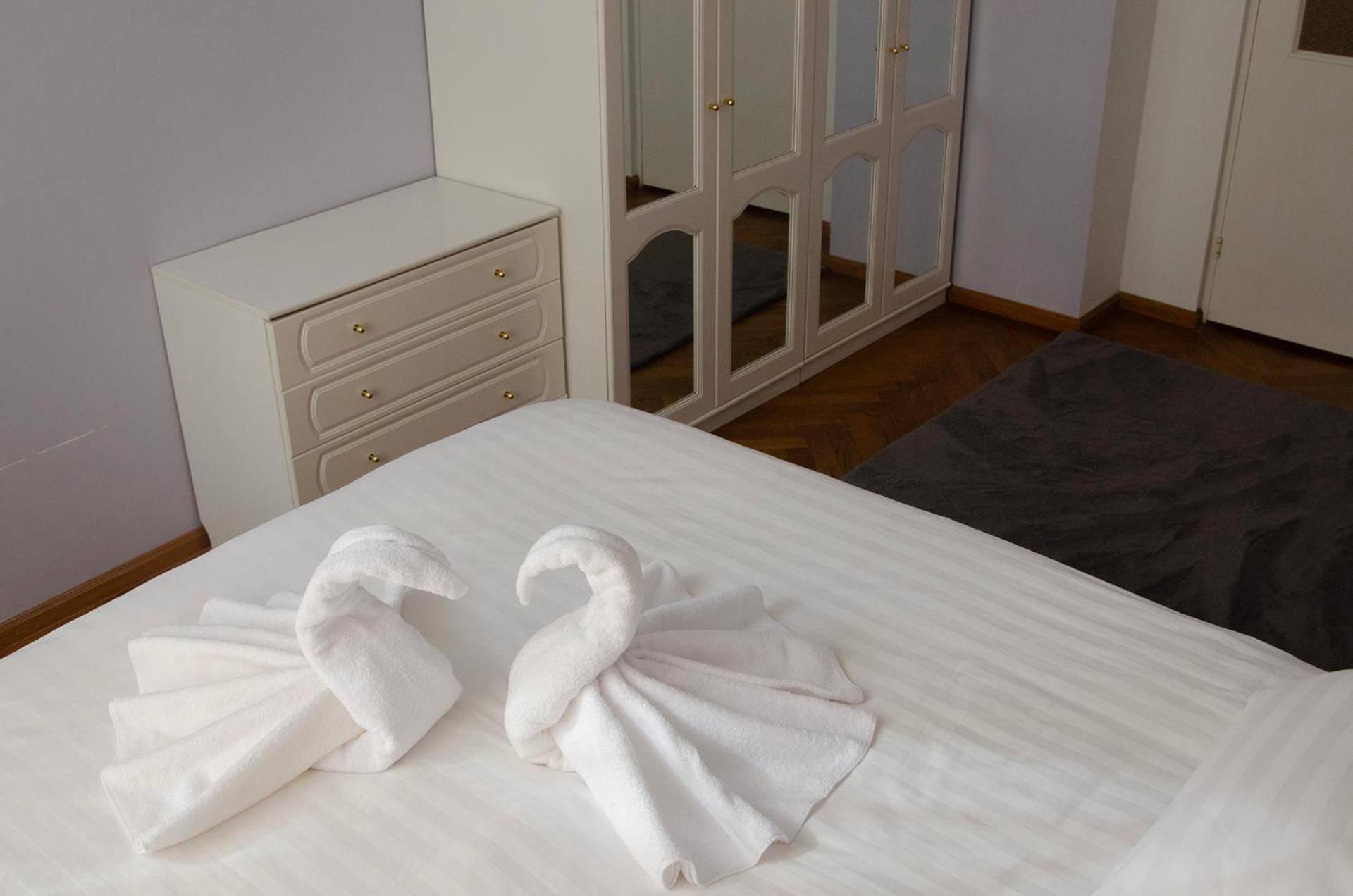 Large 3-room In A Historic House Huoneisto Tallinna